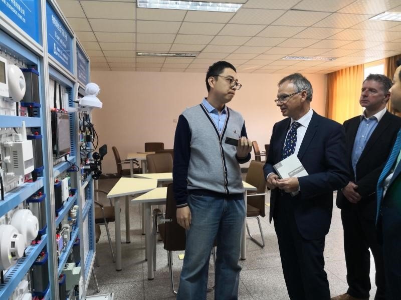 本项目澳娱娱乐app手机版登录修完培
