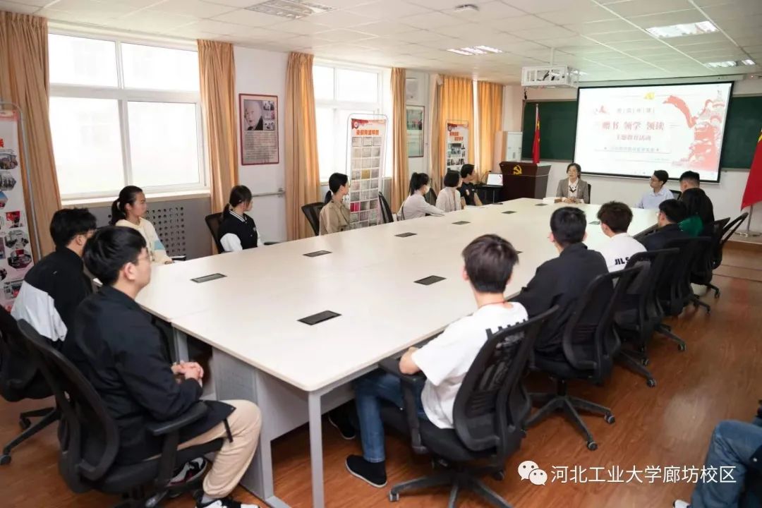 公共就业服务进校园 助力毕业生就业 