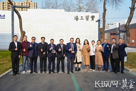 澳娱娱乐app手机版登录为2024年
